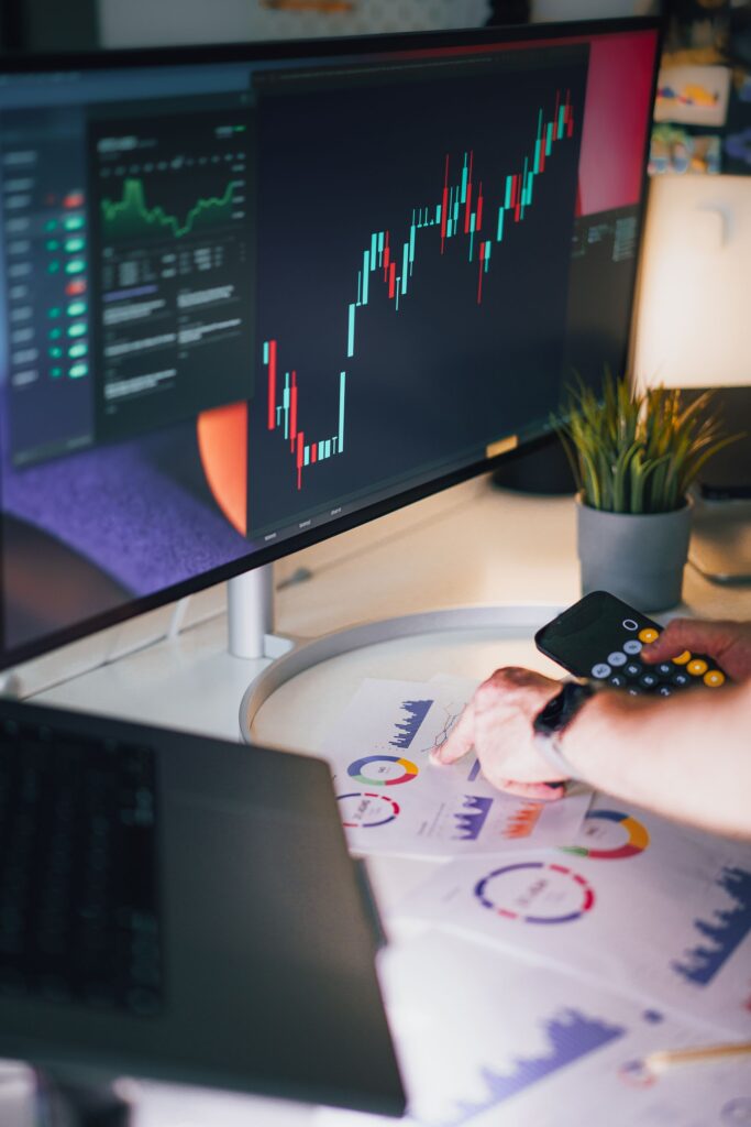 برنامج التسويق الإلكتروني للخدمات الفندقية والسياحية