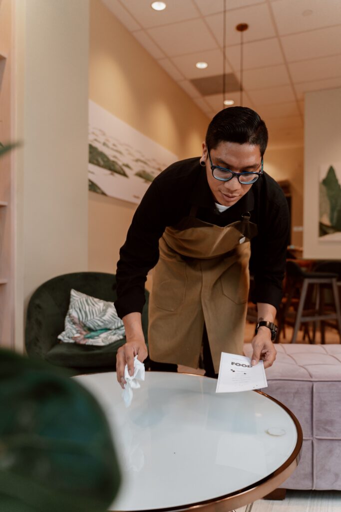 Steward Training Course in Restaurants and Hotels